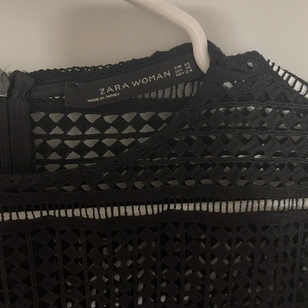 Zara Black Long Sleeve Crochet Dress - Picture 2 of 4